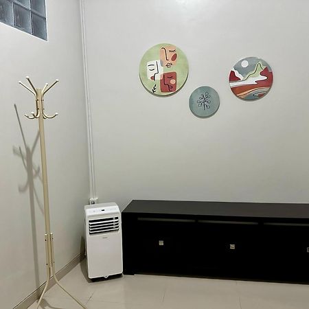 Cendhani Raras Gallery Kejayan Esterno foto