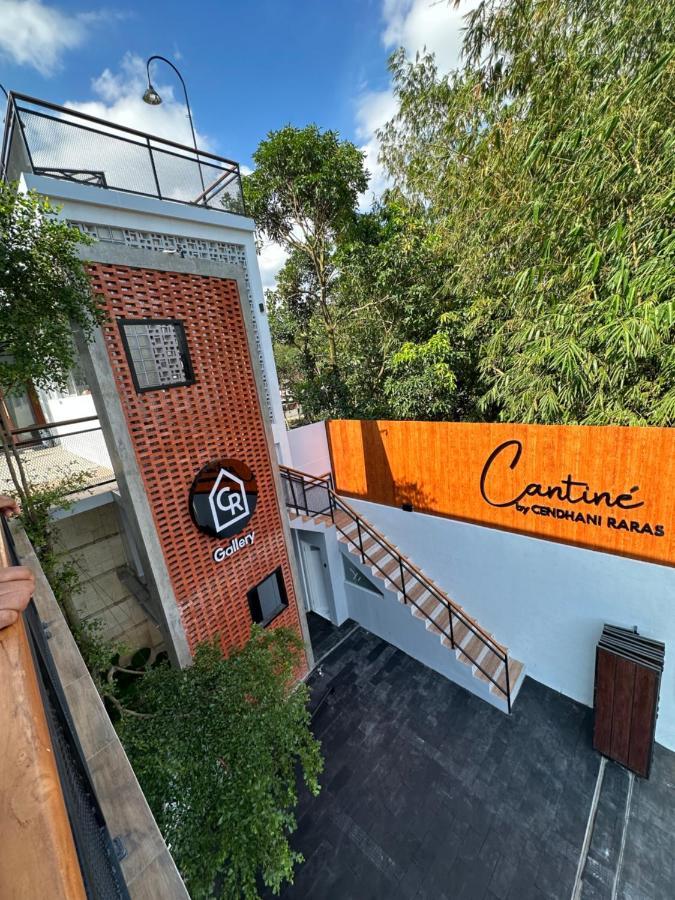 Cendhani Raras Gallery Kejayan Esterno foto