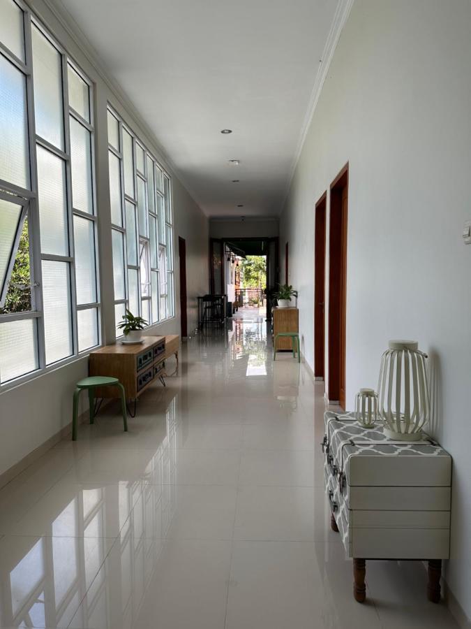 Cendhani Raras Gallery Kejayan Esterno foto