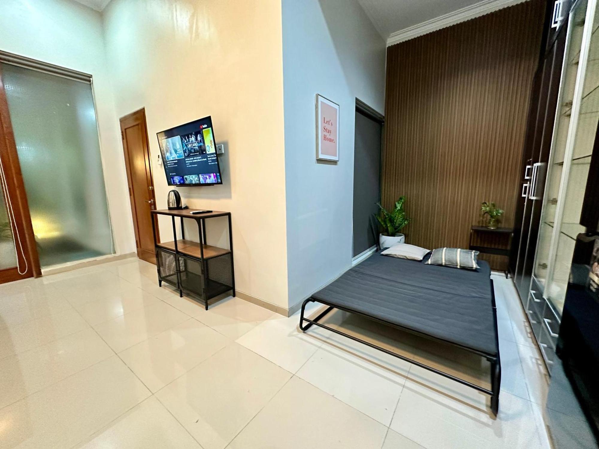 Cendhani Raras Gallery Kejayan Esterno foto